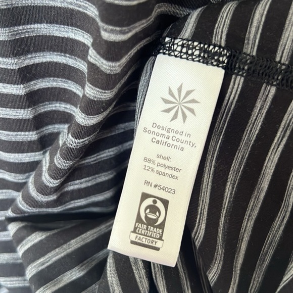 Athleta High Neck Heather Stripe Chi Tank Black/Bright White Size‎ Small - Picture 4 of 6